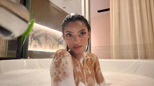 liagirl_cute: I would love to have you here with me! 🤎 ( 3 фото)