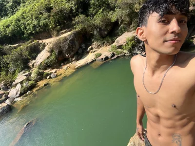 noah_sexy Public Foto 9