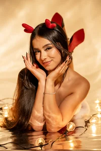 VeronicaMartiinYour Christmas Present 🎀图片 9