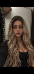XHallie_22X Public  6. fénykép