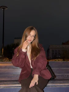 diniYeezya September Pic 4