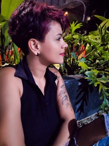 MarianaSanz Something casual out of home Gambar 7