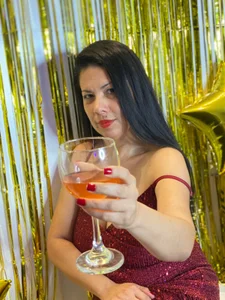 JaylaScott__ ⭐🥂 HAPPY NEW YEAR 2025 Bilde 4