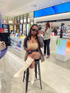 SweettBigMelons Public Immagine 