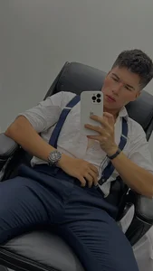 Logan_smith1 Public টি ছবি