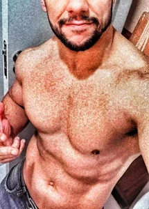 naughty_neighbor Public Pic 5