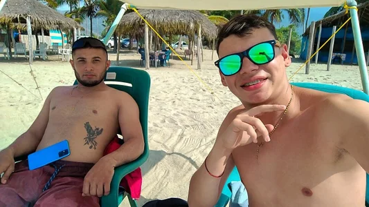 Marcus_and_max Public Pic 4