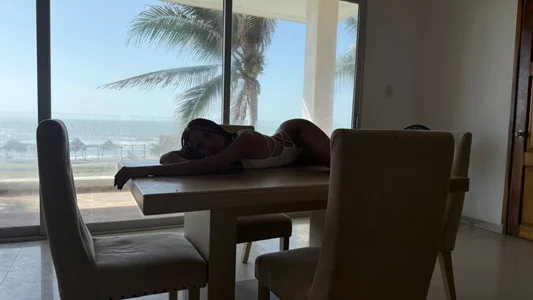 daphneandrade relaxed day Pic 7