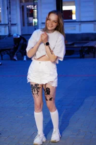 Public od YuHoistion  2 snímek