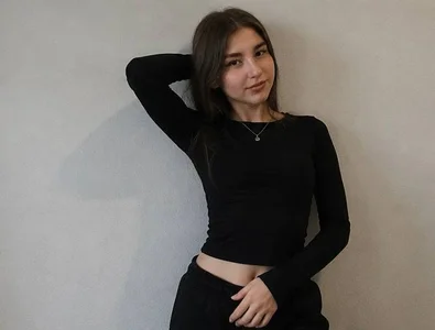 JackieWebb Do you like black clothes? slika 3