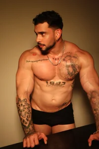 massimo_visconti me  4টি ছবি