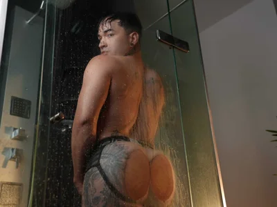 Mathew_Colee Bubblebutt Bilde 2