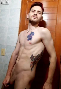 Taking a horny Bath de ChristBocellie Foto 4