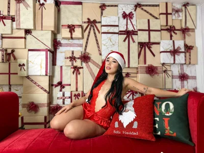 ZaraKafruni Sexy Christmas is here Pic 5