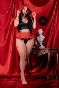 AndieJones_ Little Red, Not So Innocent Pic 6
