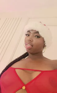 Kenia_Stormのyour gift of christmas 🥵の 2枚の写真