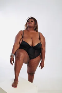 bustytitsxxx Chubby babe🥰😘 Pic 2