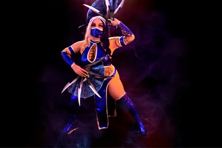 CloeeBeckam kitana Pic