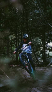 Eliehoot Public صورة واحدة|Eliehoot Public صورتان|Eliehoot Public  3 صور|Eliehoot Public  3 صورة