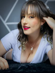 Belly_Rosse angelic face 🤍 Pic 4