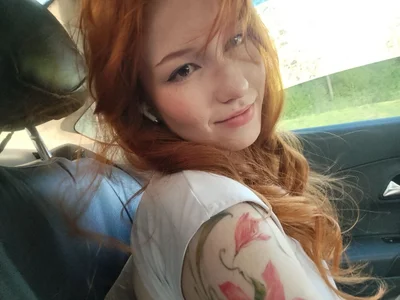 grrr_Rose I'm try to driving😂 Pic 2