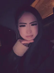 YukkiBones Public Poză