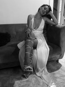 Black And White 🖤🤍 de samarha_xue  9 Imagens