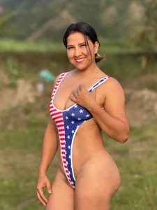 Zdjęcia valentinaaa_aacosta 04 de julio 2025:  2