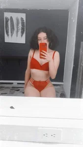 Yuna_Hot kullanıcısının Public albümü -  4 fotoğraf