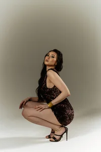 gwenonl1ne Boss style photo shoot Foto 2