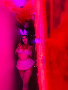 venusowen_ your sexy bunny Billede 6