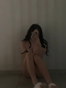 _Lin__a__s XXX nøgenfoto 3