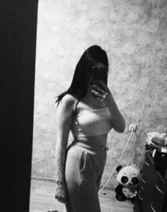 Public od ashley_fo_yu  4 snímek