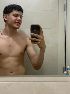 luca_white Public Pic 2
