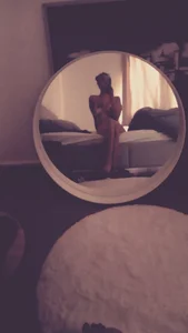 PrincessMedusa's XXX Nude Photo 2