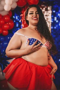 Nina_Savage Happy July 14 Fotka 3