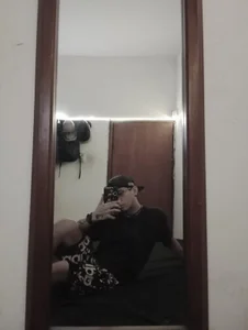 JULIAN❤️ de julian_amanda1  4 Imagens