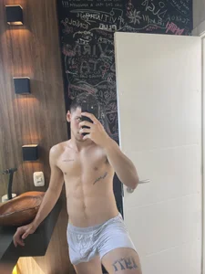 z4nett1 Public Foto 6