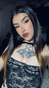 PrettyAshley_のPublicの 3枚の写真