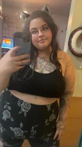 Asserole First- Lemme take a selfie! Pic 5