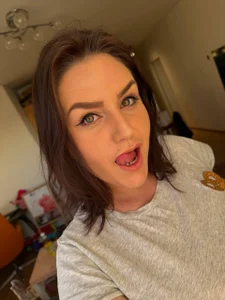 velvetmia_ Public Foto 4