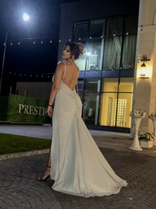 Wedding best friend ❤️ de NadiraNoor  2 Imagens