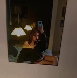 Cami_Bloom Public  2. fénykép