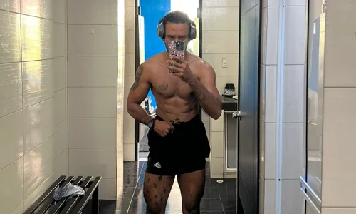 GYM TIME de _jhon_connor_  Imagens