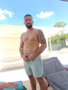 Tommy_Porn_'s photo