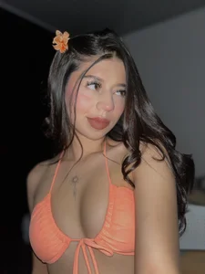 devaraquelle 🧡 Poză