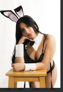 Do you want to play with this bunny girl? de nyx_kitty_a  3 Imagens