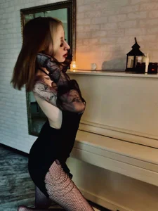 1 de EugeniaEarl  7 Imagens