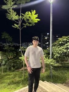 Dylan_Finn Public  5টি ছবি