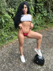 sally_rosses A sorprise in the montain ⛰ Pic 5